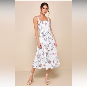 Nwot Lulus Dress Floral Small